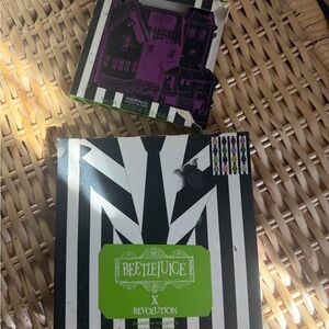 Revolution Beetlejuice Eyeshadow Palette - limited edition